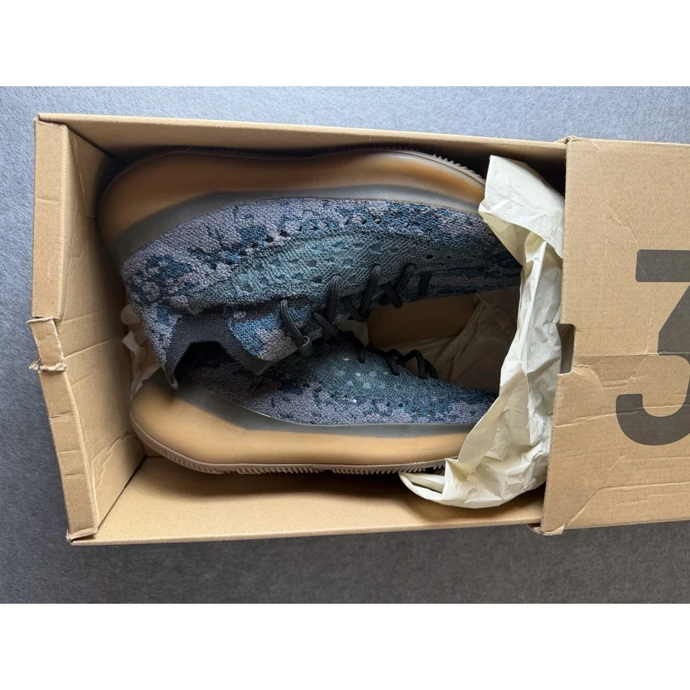 Streetwear Blokewear Yeezy Boost 380 Covellite by Adidas Sneakers Men's Size 9